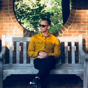 Meet your Posher, Erick